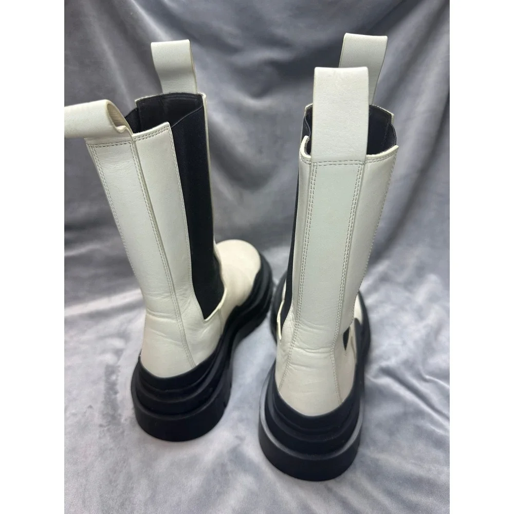 Bottega Veneta Tire‎ Lug Chelsea Boot in Sea Salt Black Italy Size EU 34